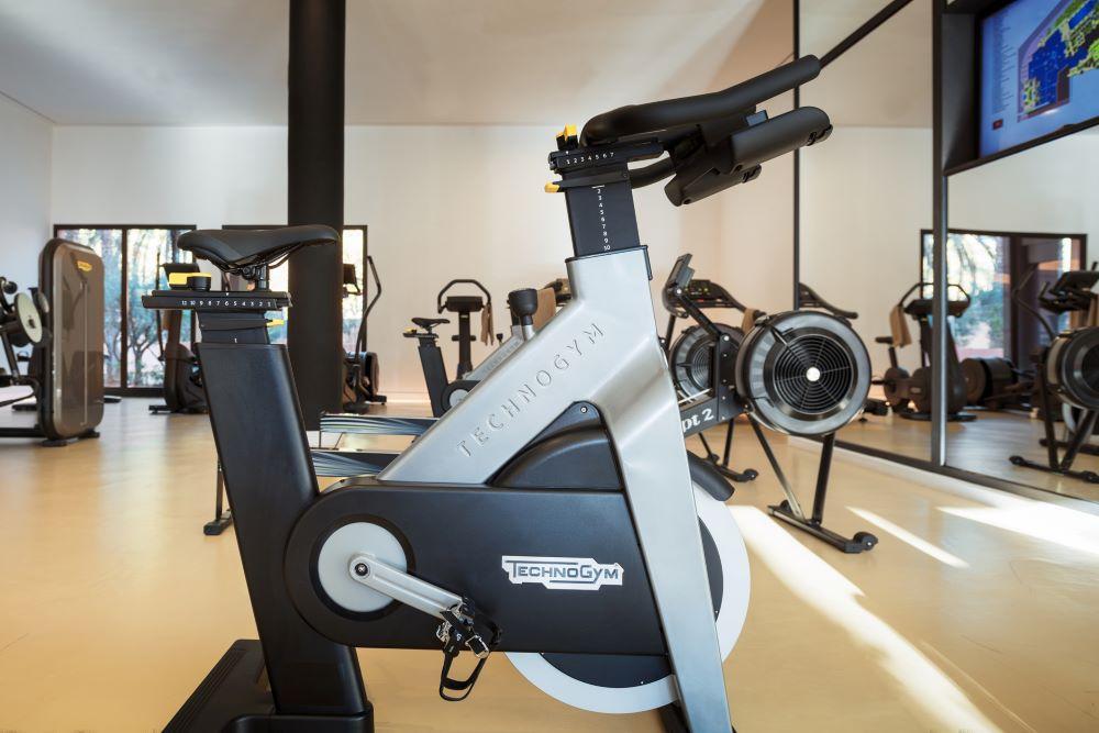 Moevenpick Hotel Mansour Eddahbi Marrakech Marrakesh Esterno foto Technogym Excite